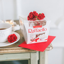 /upload/images/otras_ediciones/ferrero-raffaello.jpg